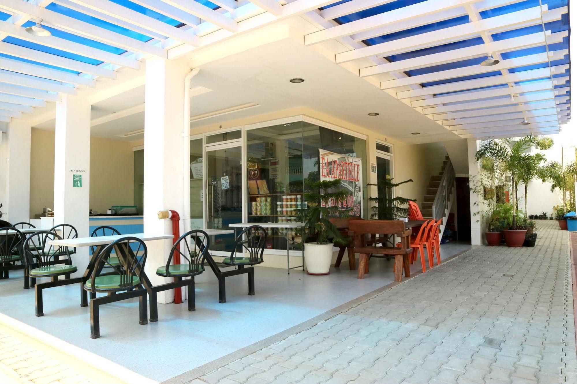 Ea Apartelle - Metro Vigan Exteriér fotografie