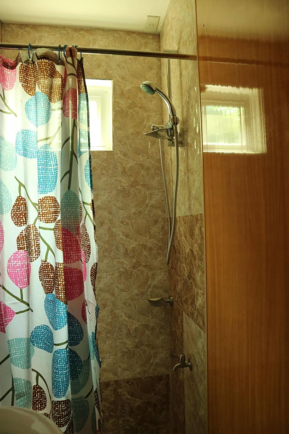 Ea Apartelle - Metro Vigan Exteriér fotografie